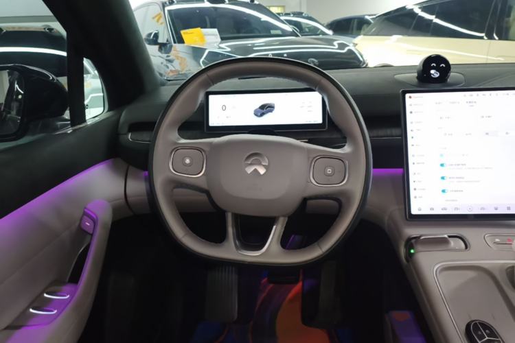 Used Nio EC6 2023 75 kWh Steering Wheel