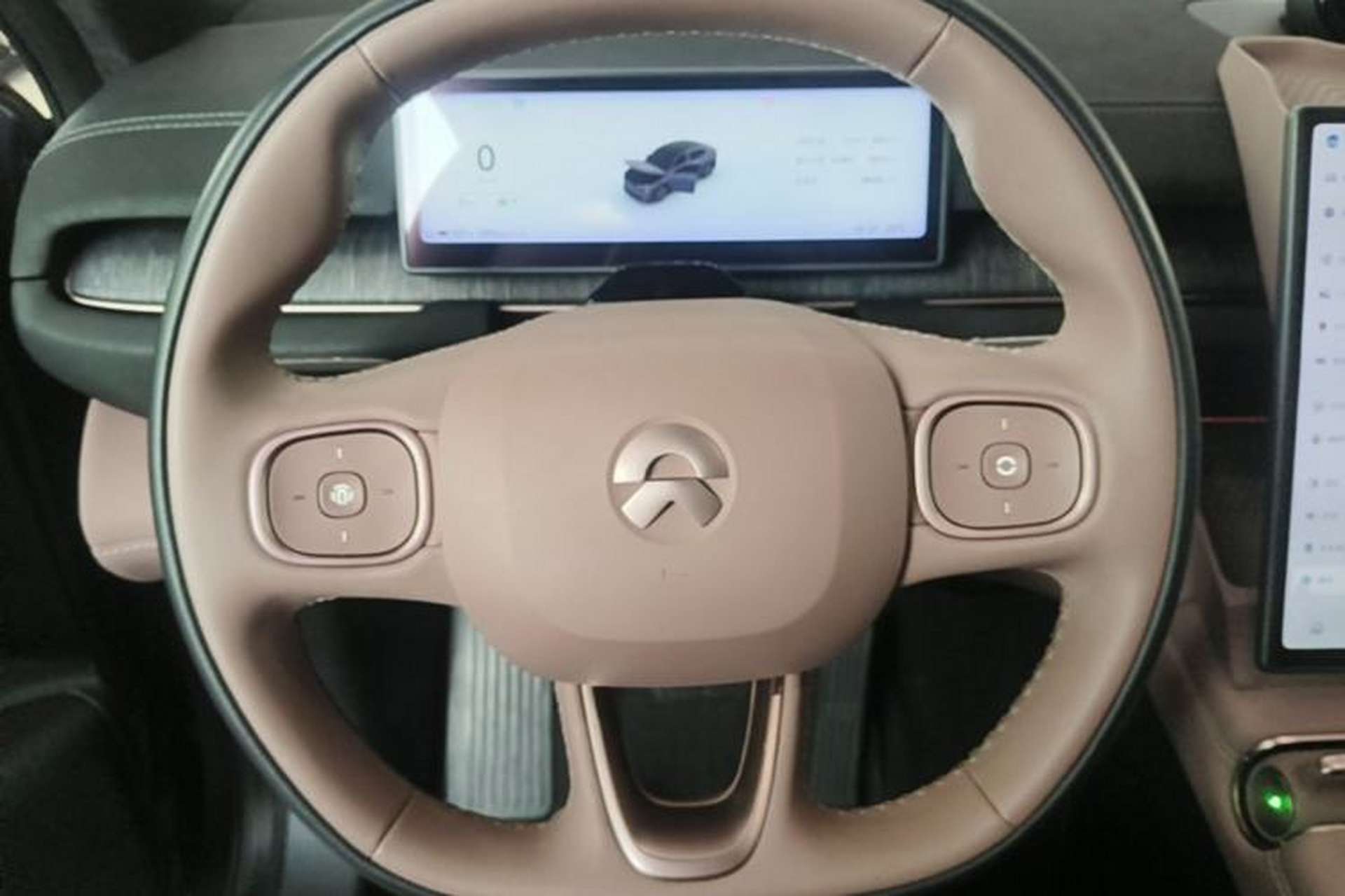 Used Nio EC6 2023 75 kWh Steering Wheel