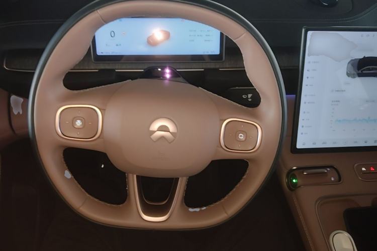 Used Nio EC6 2023 75 kWh Steering Wheel