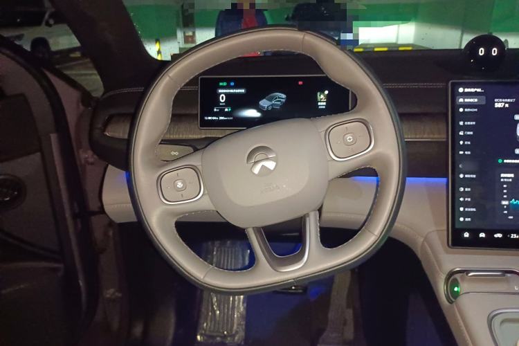 Used Nio EC6 2023 75 kWh Steering Wheel