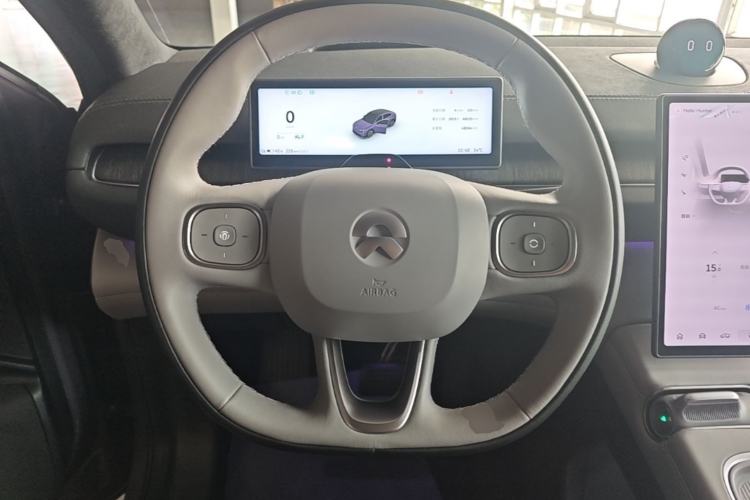 Used Nio EC6 2023 75 kWh Steering Wheel