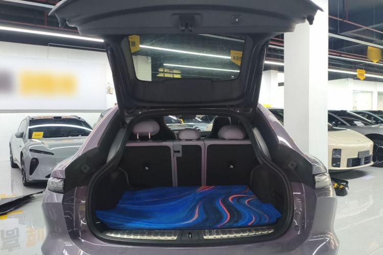 Used Nio EC6 2023 75 kWh Trunk