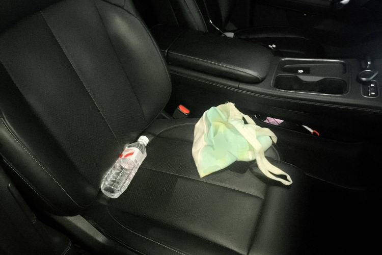 Used Nio EC6 2023 75 kWh Right Front Seat