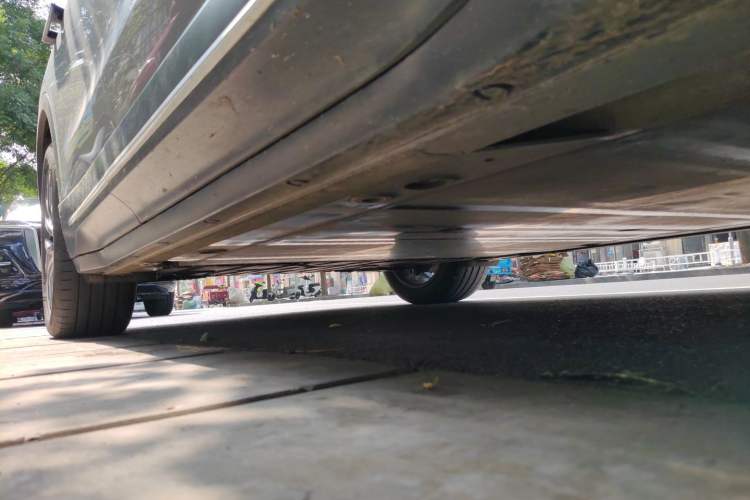 Used Nio EC6 2023 75 kWh Chassis Front Right