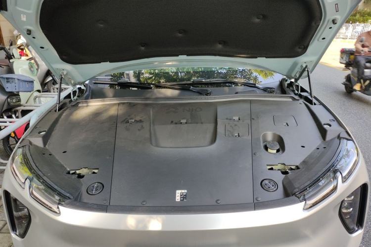 Used Nio EC6 2023 75 kWh Engine Bay