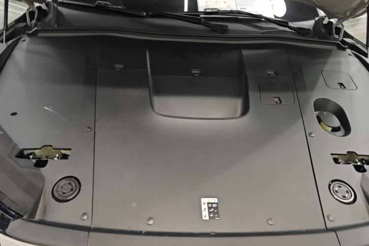 Used Nio EC6 2023 75 kWh Engine Bay