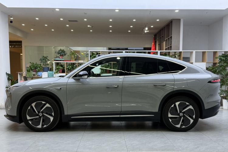 Used Nio EC6 2023 75 kWh Exterior 3