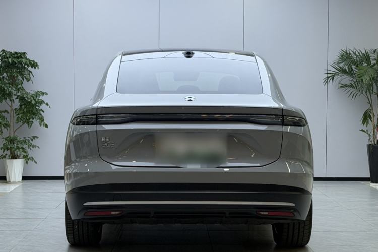 Used Nio EC6 2023 75 kWh Exterior 5