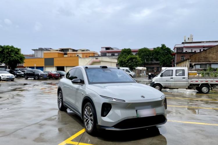 Used Nio EC6 2023 75 kWh Exterior 8