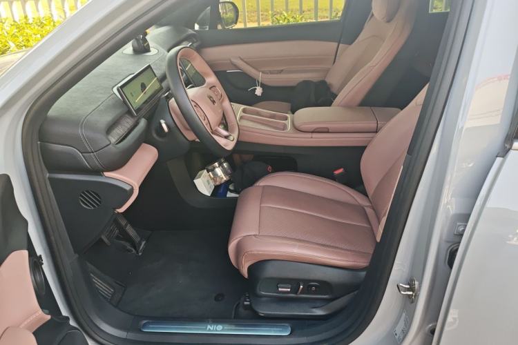 Used Nio EC6 2023 75 kWh Left Front Seat