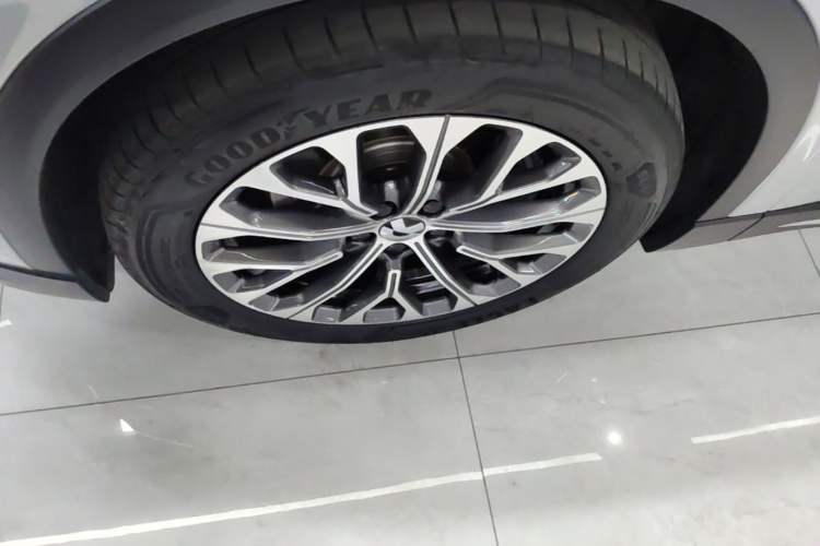 Used Nio EC6 2023 75 kWh Left Front Wheel Hub