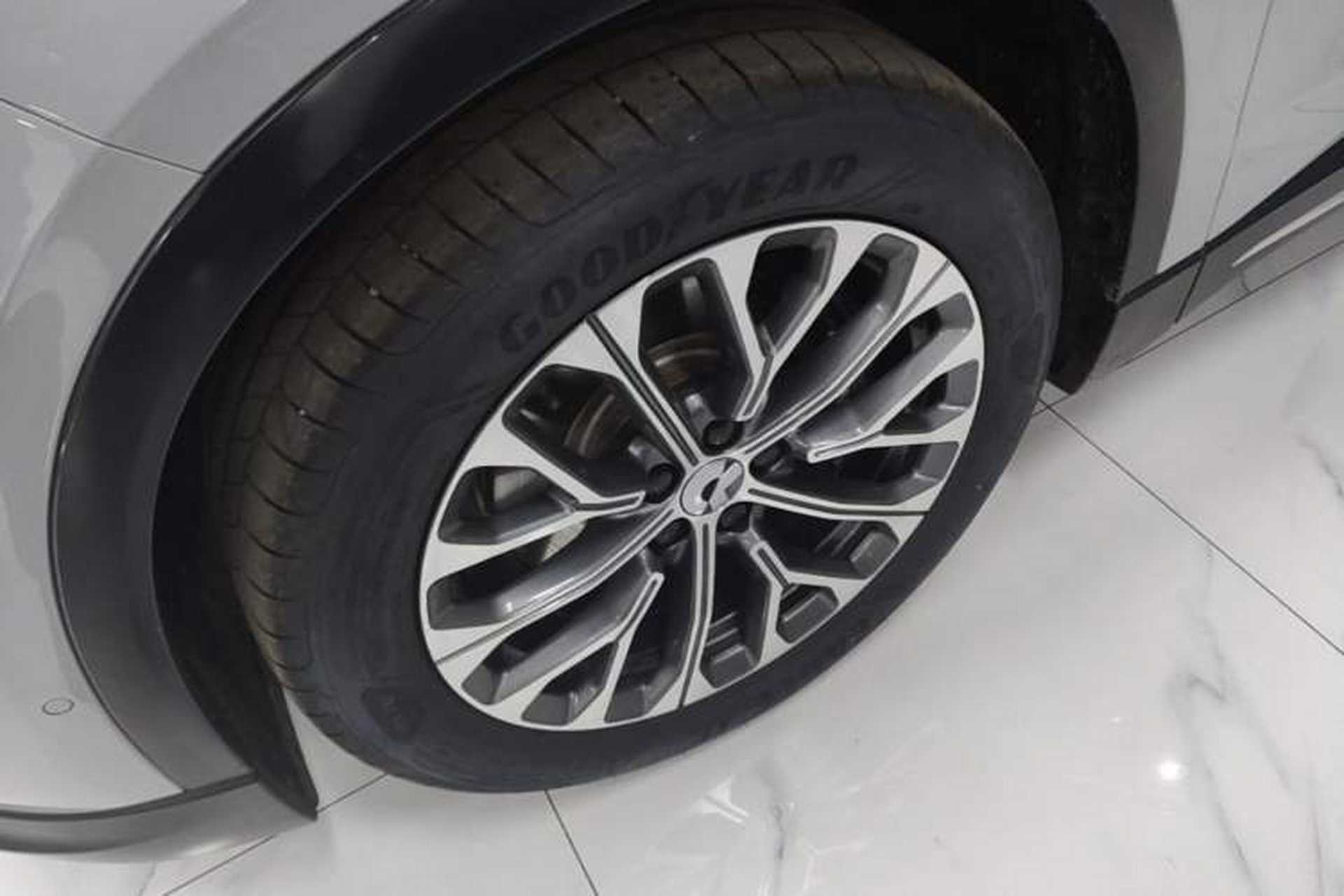 Used Nio EC6 2023 75 kWh Left Front Wheel Hub