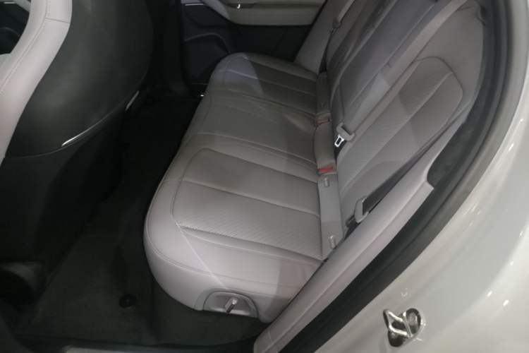 Used Nio EC6 2023 75 kWh Left Rear Seat