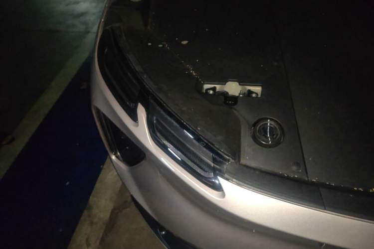 Used Nio EC6 2023 75 kWh Right Front Headlight