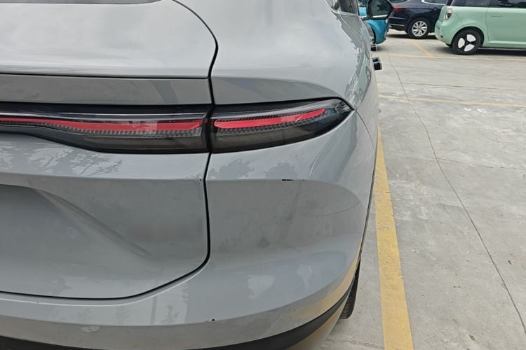 Used Nio EC6 2023 75 kWh Right Rear Taillight