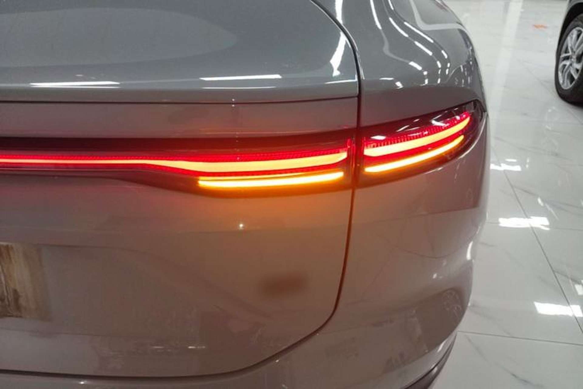 Used Nio EC6 2023 75 kWh Right Rear Taillight