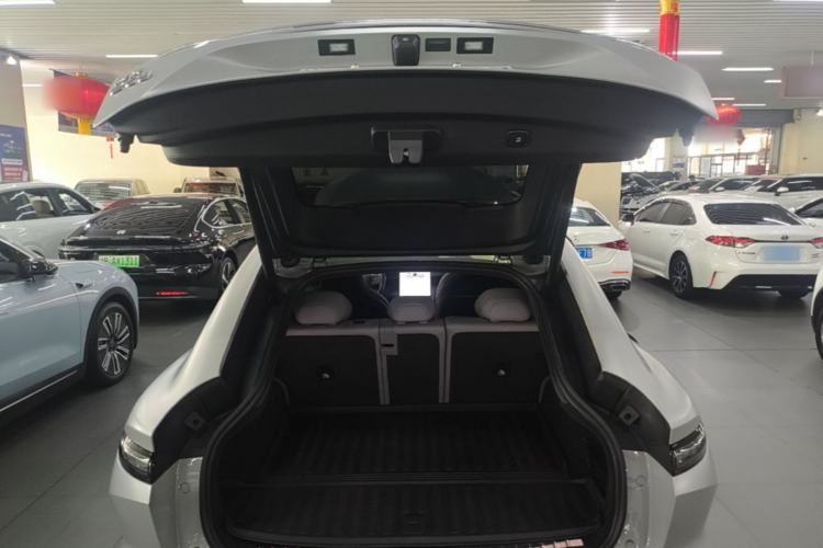 Used Nio EC6 2023 75 kWh Trunk