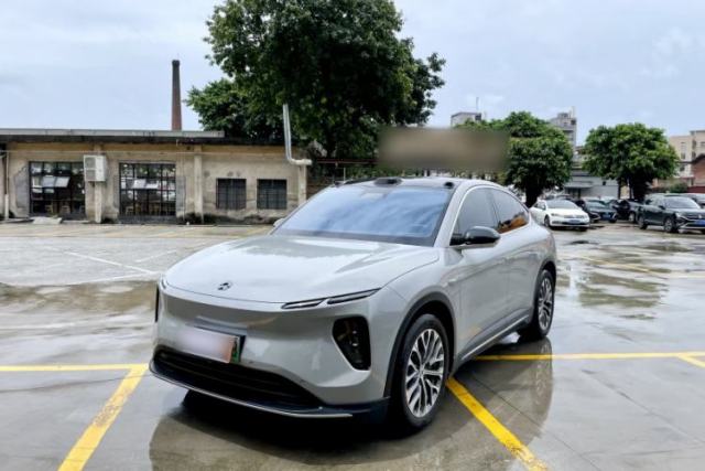 Używany Nio EC6 2023 75 kWh