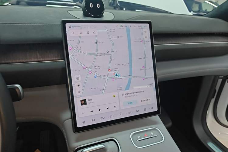 Used Nio EC6 2023 75 kWh Audio And AC Panel