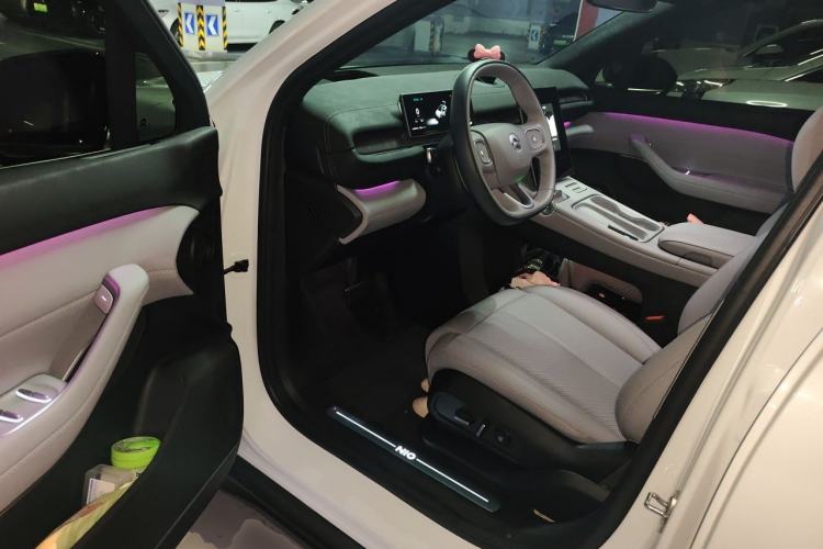 Used Nio EC6 2023 75 kWh Driver Seat