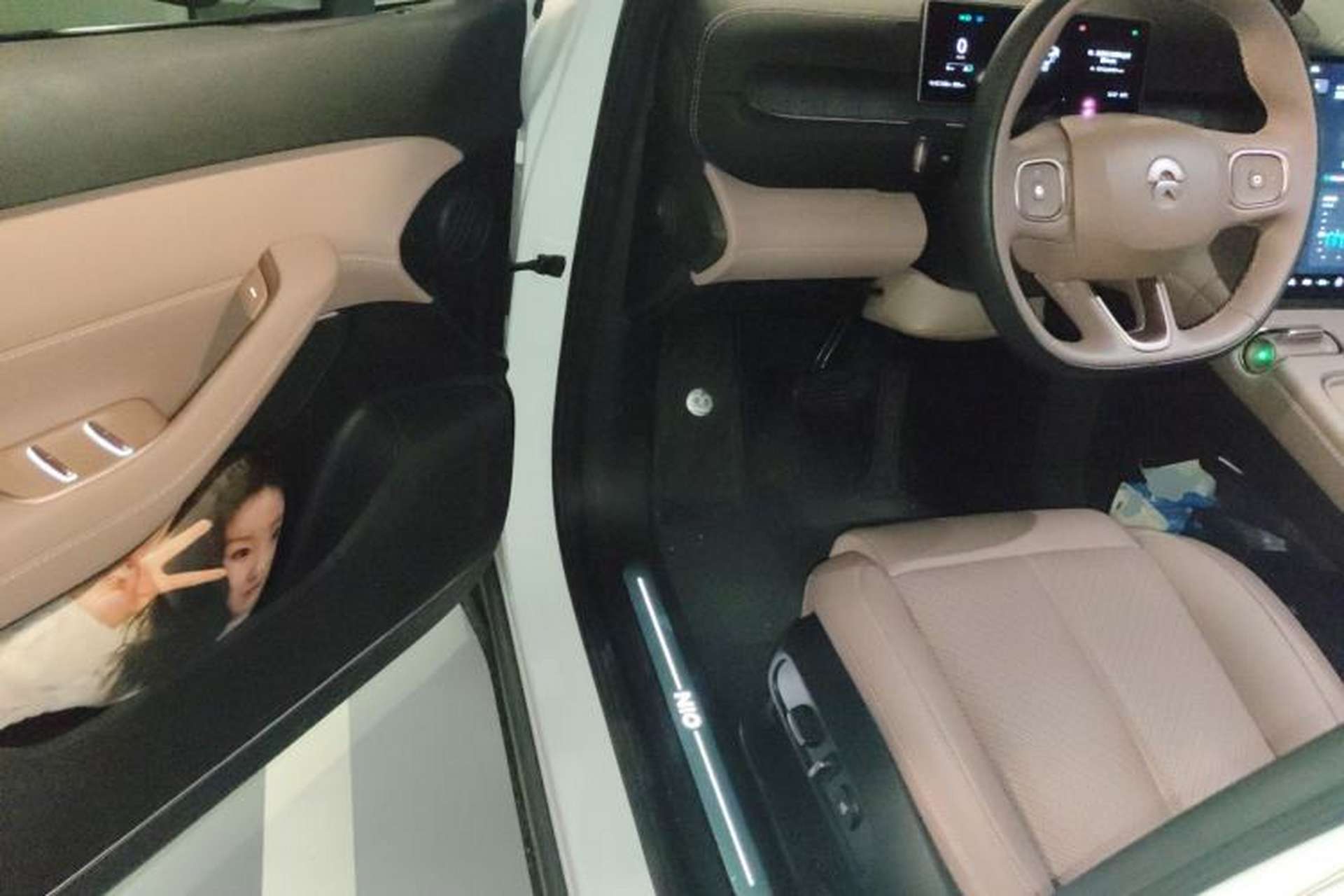 Used Nio EC6 2023 75 kWh Driver Seat