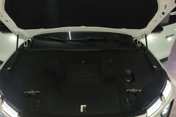 Used Nio EC6 2023 75 kWh Engine Bay