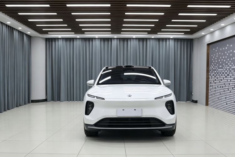 Used Nio EC6 2023 75 kWh Exterior 6