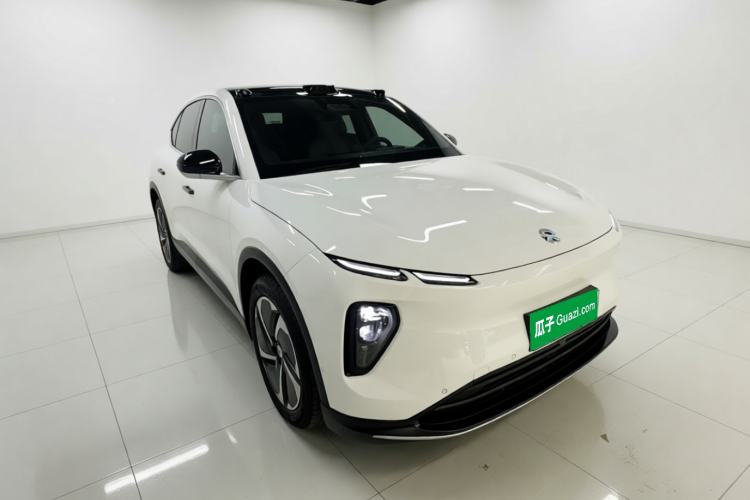 Used Nio EC6 2023 75 kWh Front Right 45 Deg