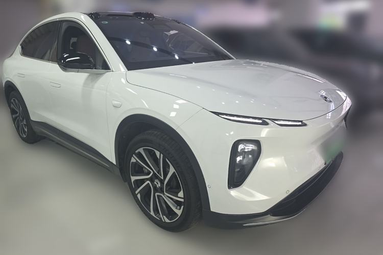 Used Nio EC6 2023 75 kWh Front Right 45 Deg