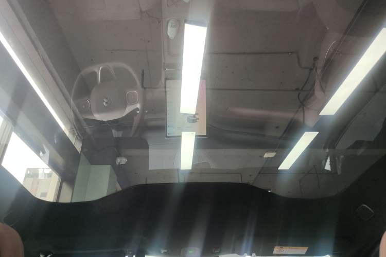 Used Nio EC6 2023 75 kWh Headliner