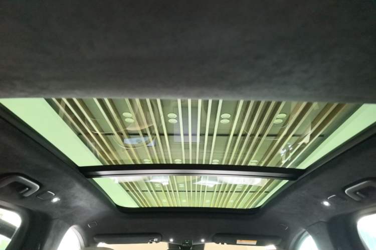 Used Nio EC6 2023 75 kWh Headliner