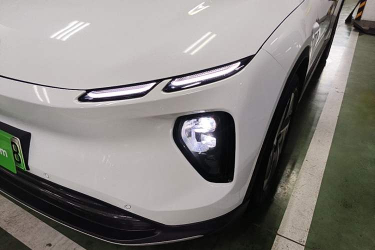 Used Nio EC6 2023 75 kWh Left Front Headlight