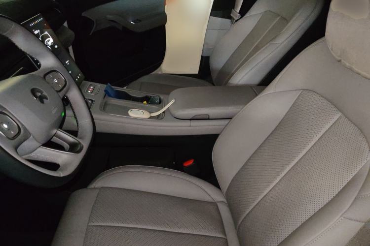 Used Nio EC6 2023 75 kWh Left Front Seat