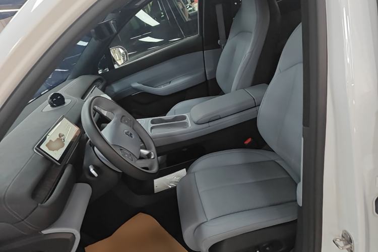 Used Nio EC6 2023 75 kWh Left Front Seat