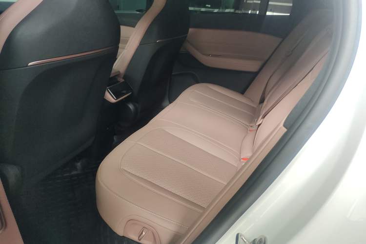 Used Nio EC6 2023 75 kWh Left Rear Seat