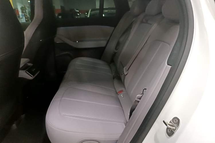 Used Nio EC6 2023 75 kWh Left Rear Seat