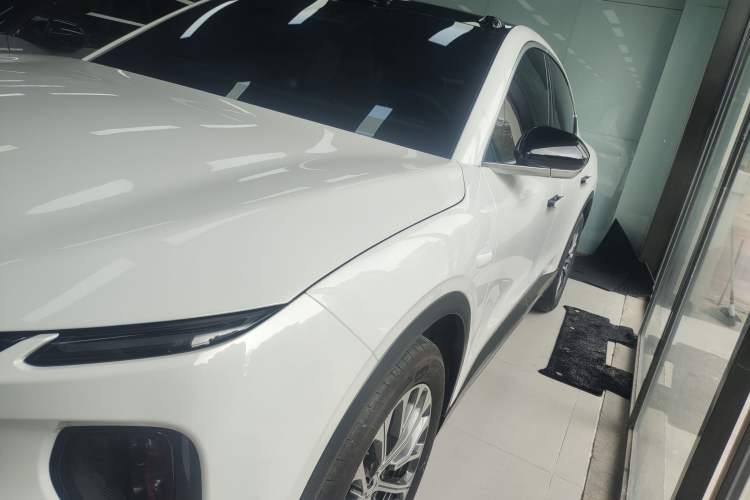 Used Nio EC6 2023 75 kWh Left Side
