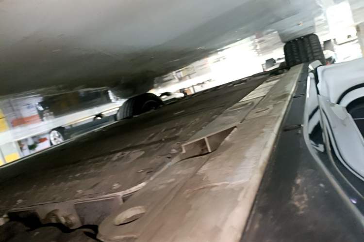 Used Nio EC6 2023 75 kWh Left Side Sill