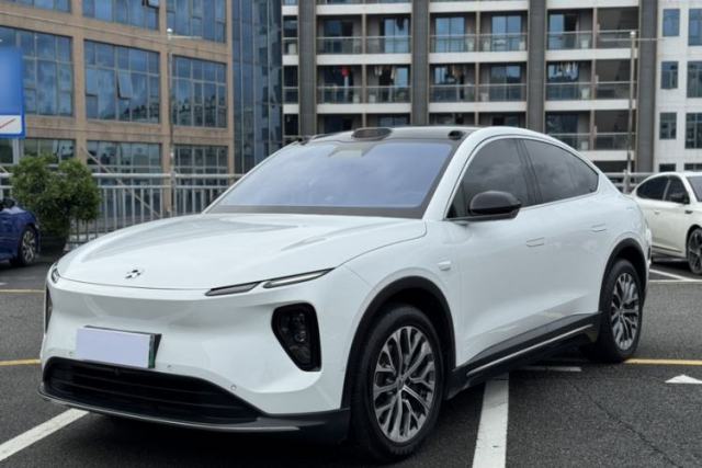 Used Nio EC6 2023 75 kWh