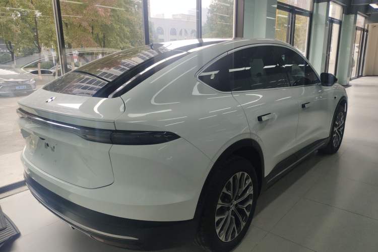 Used Nio EC6 2023 75 kWh Rear Right 45 Deg