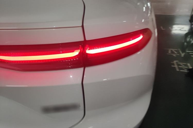 Used Nio EC6 2023 75 kWh Right Rear Taillight