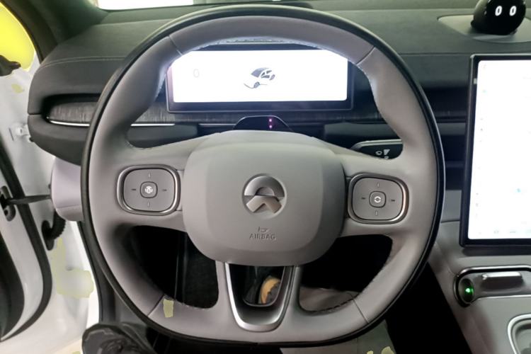 Used Nio EC6 2023 75 kWh Steering Wheel