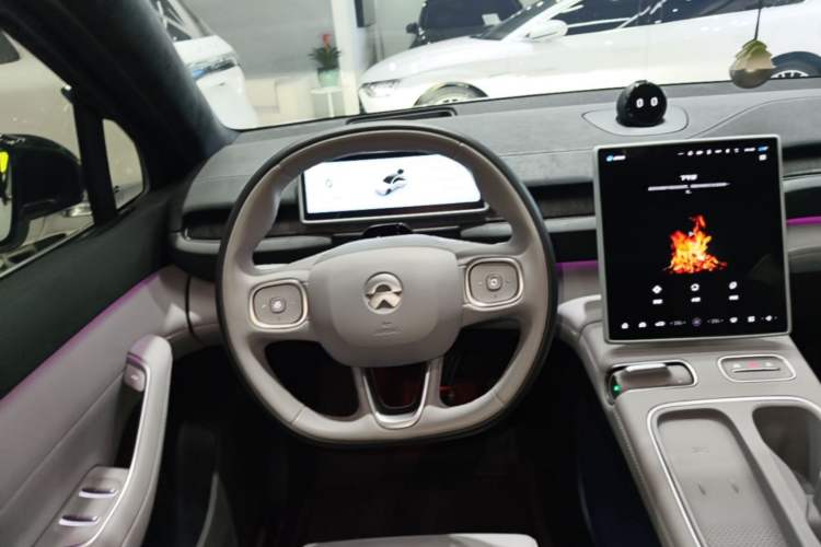 Used Nio EC6 2023 75 kWh Steering Wheel