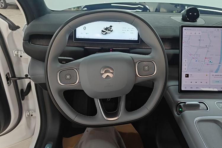 Used Nio EC6 2023 75 kWh Steering Wheel
