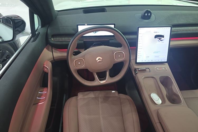 Used Nio EC6 2023 75 kWh Steering Wheel