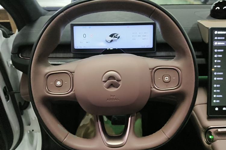 Used Nio EC6 2023 75 kWh Steering Wheel