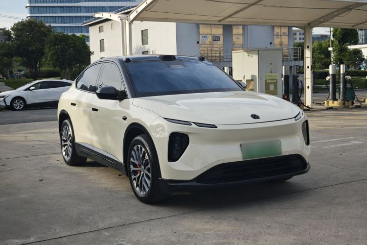 Used Nio EC6 2023 75 kWh Exterior 2
