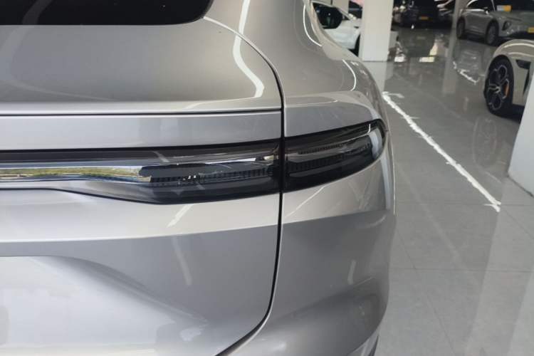 Used Nio EC6 2023 100kWh Exterior 3
