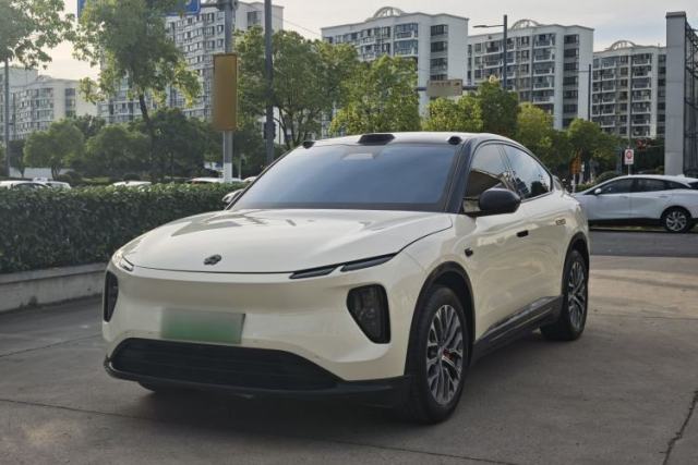 Used Nio EC6 2023 75 kWh