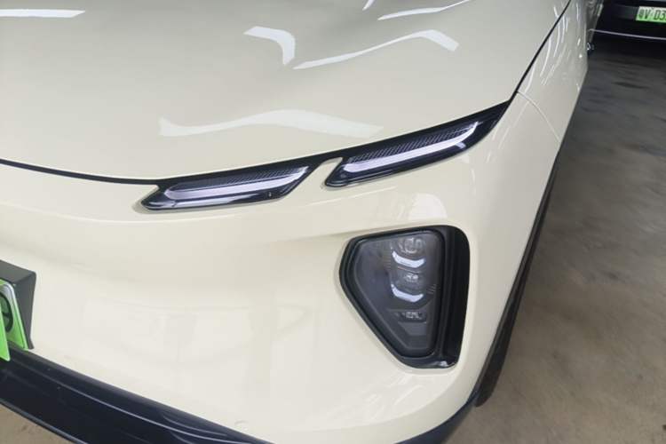 Used Nio EC6 2023 75 kWh Left Front Headlight
